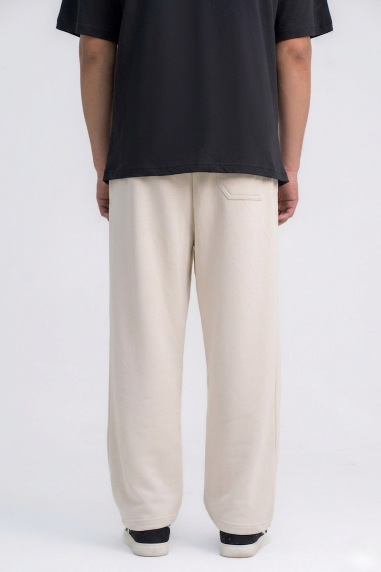 Onvor Loose Fit Trouser