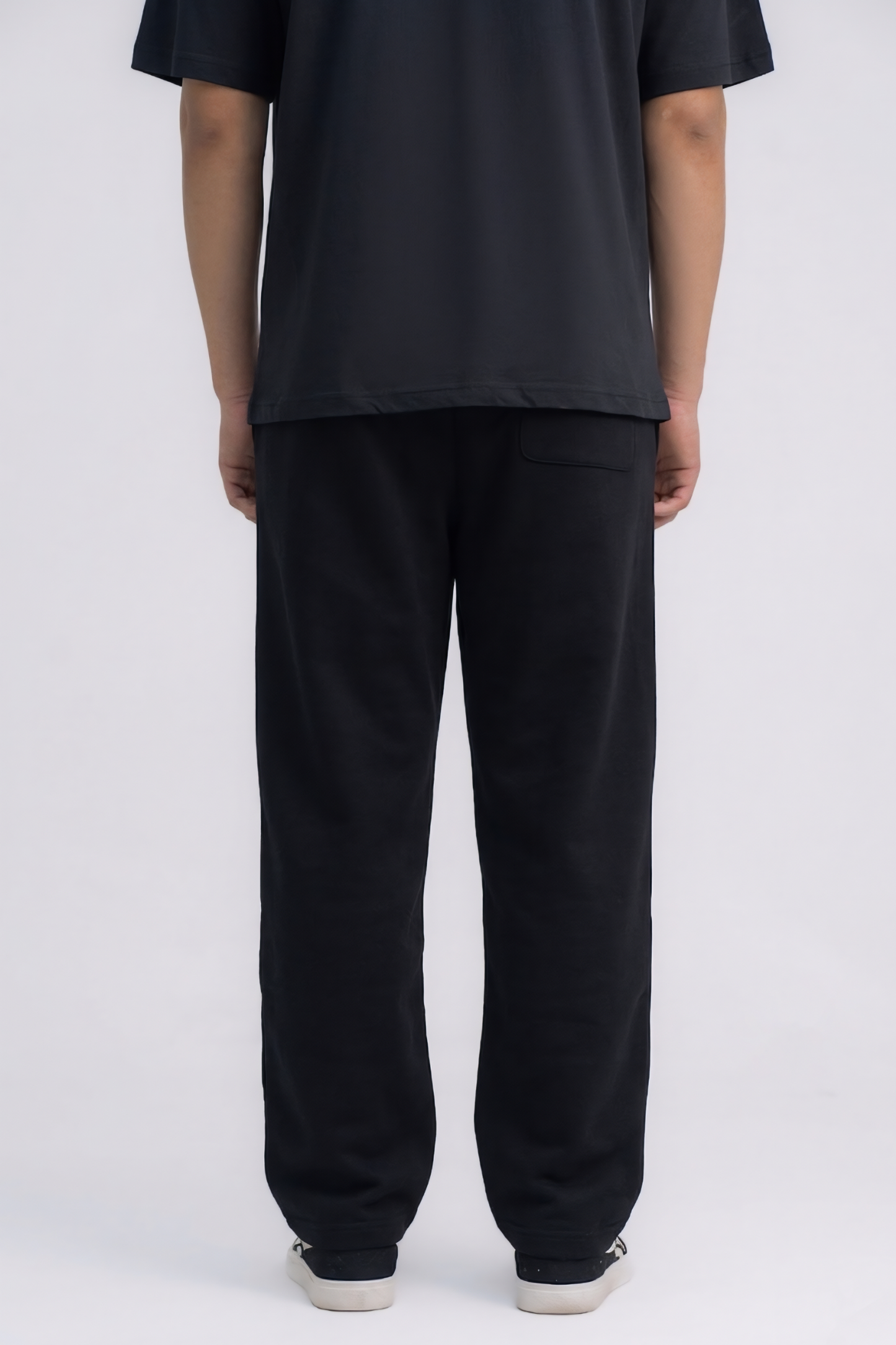 Onvor Loose Fit Trouser
